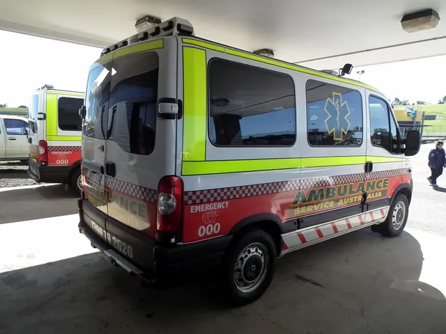 Motorway authorities report an accident in Nettetal, resulting in a man sustaining severe injuries....